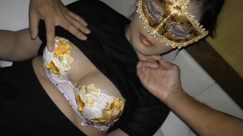 FC2 Uncensored: Plump 38-Year-Old MILF Repeatedly Creampied