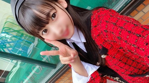 19岁女大学生模特沉沦，被男友中出高潮