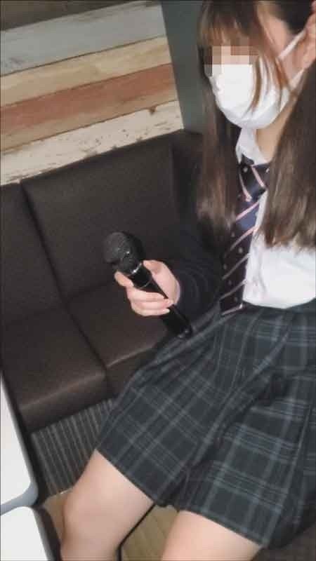 Tsundere JK Karaoké Masturbation & Sexe Oral Brut POV Non Censuré
