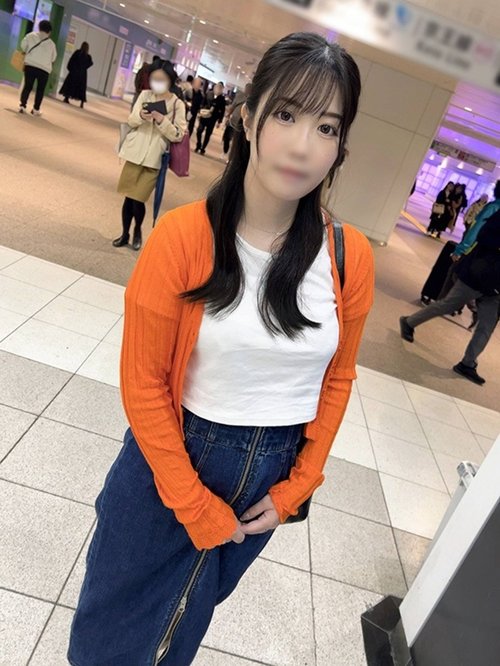 F Cup Malaking Suso na May Asawang Babae Hubad na Apron Vaginal Cumshot