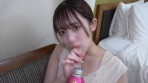 Professeure japonaise transformée en salope sauvage, Creampie au premier tournage