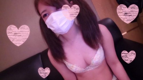 制服双马尾少女初次高潮被坏老头中出